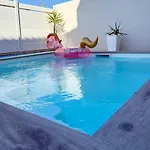 Pansiyon Belle Dans Neuve Avec Piscine *