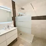 Belle Dans Neuve Avec Piscine Pansiyon Perpignan